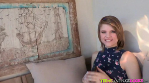 Chick in stockings knows how to work with a big dick