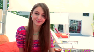 Strong boner brings modest babe to thrills at easy