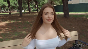 Auburn haired hottie screwed in the grass