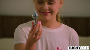 Blonde's hot ass getting destroyed for real