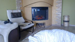 Amateur camgirl masturbates in her bedroom